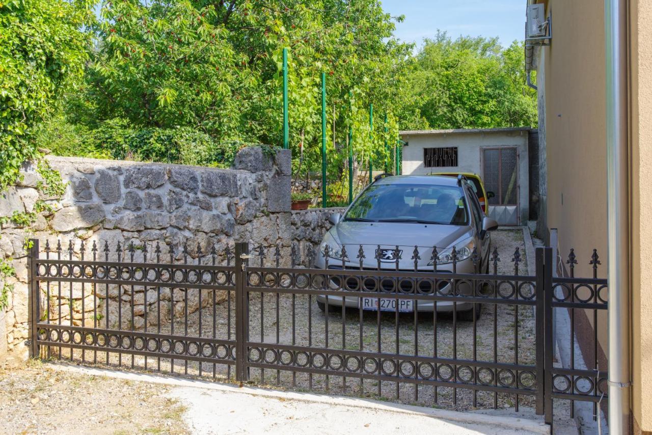 Barac Rural Holiday Home Grizane-Belgrad Экстерьер фото